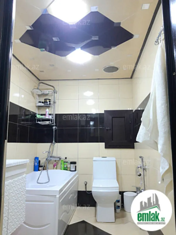 Satılır 2 otaqlı yeni tikili 60 m²