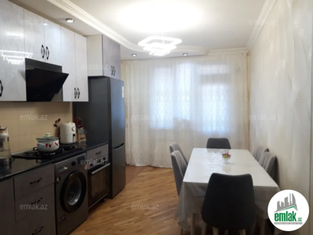 Satılır 2 otaqlı yeni tikili 60 m²