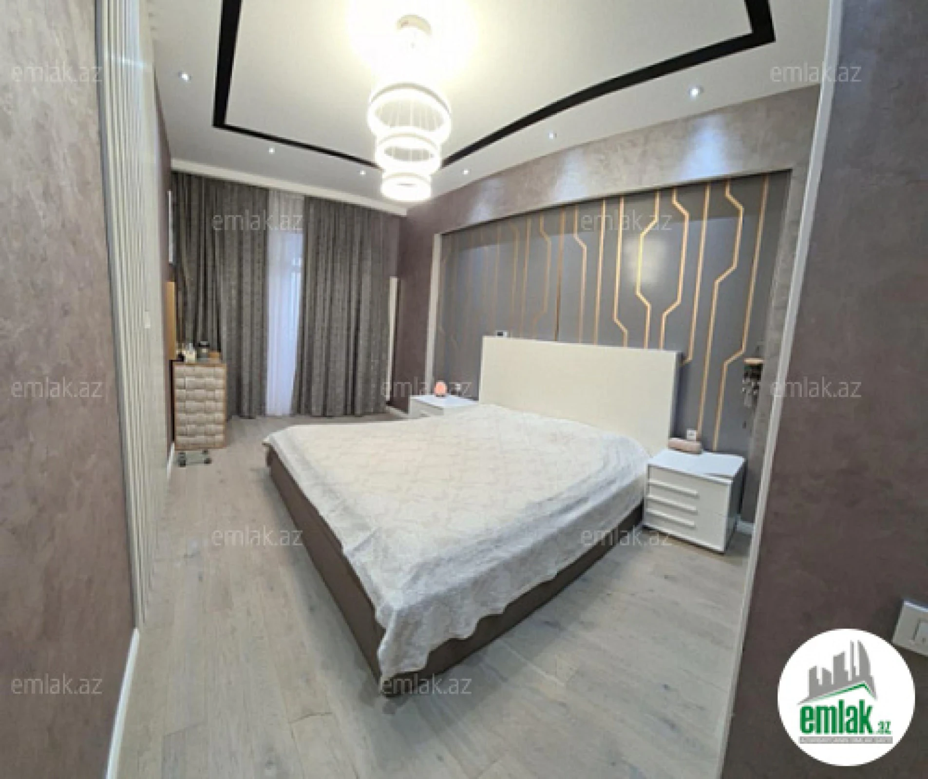 Satılır 3 otaqlı yeni tikili 125 m²