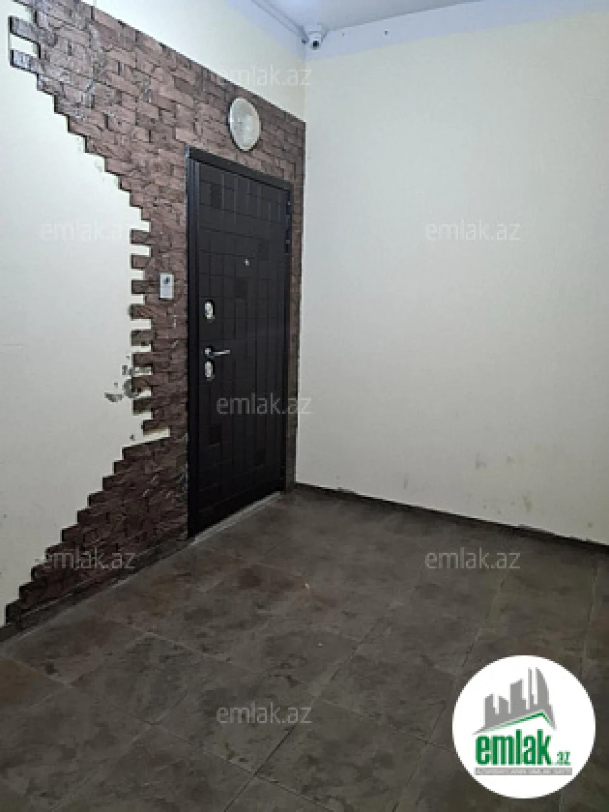 Satılır 3 otaqlı yeni tikili 125 m²