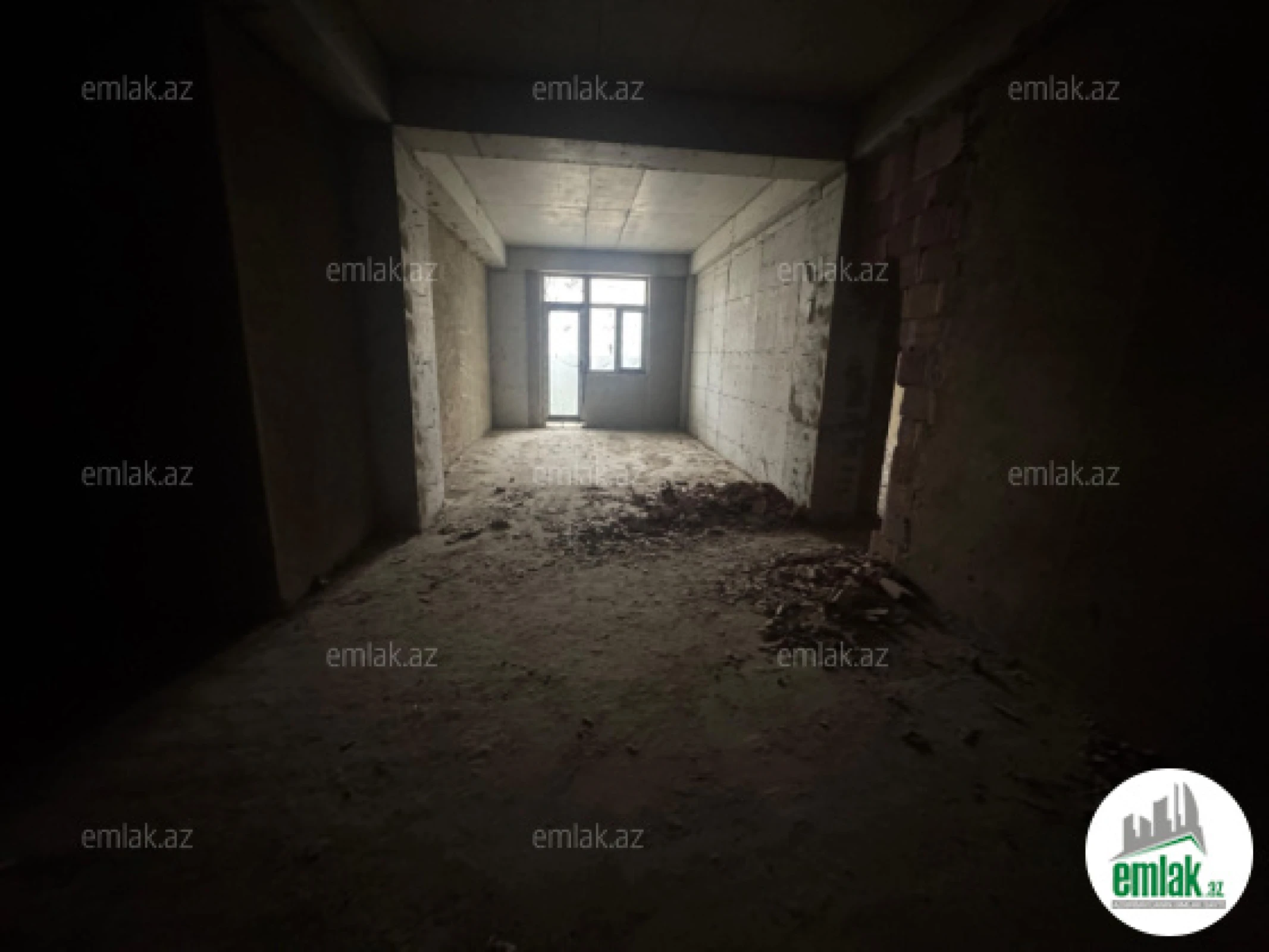 Satılır 3 otaqlı yeni tikili 100 m²