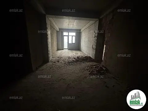 Satılır 3 otaqlı yeni tikili 100 m²