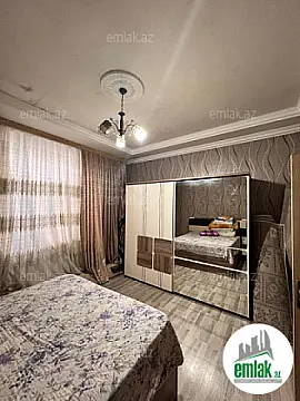 Satılır 7 otaqlı həyət evi 200 m²