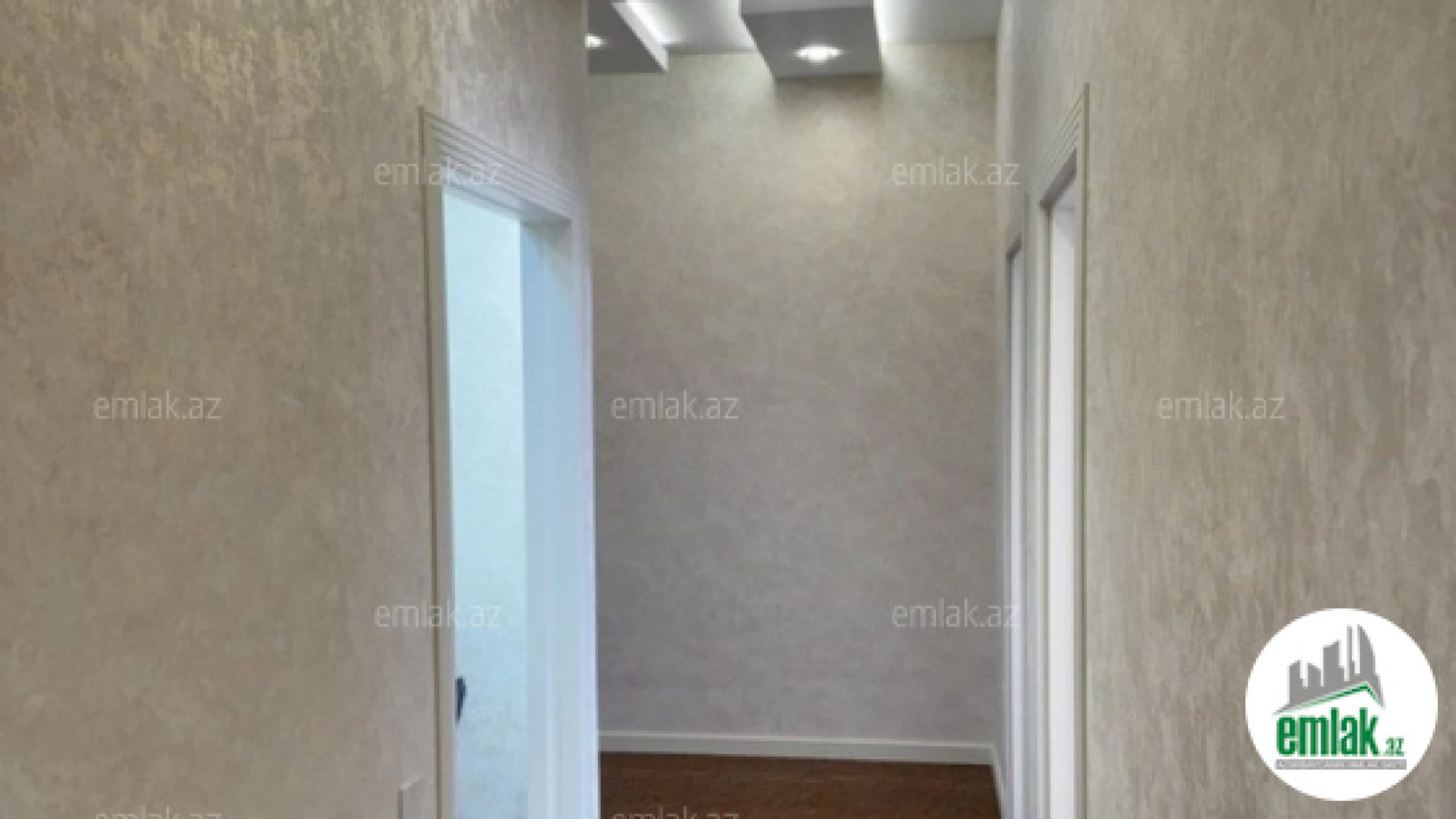 Satılır 3 otaqlı yeni tikili 100 m²