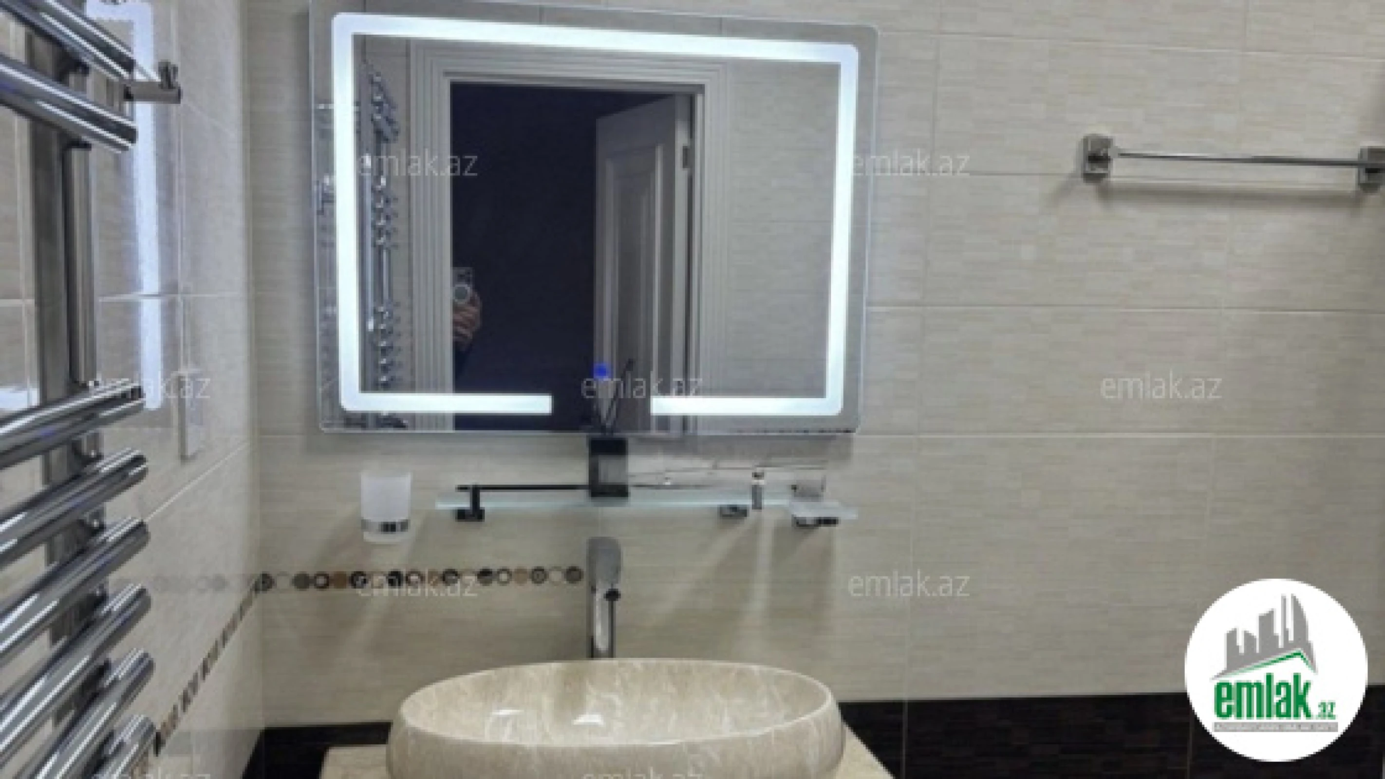 Satılır 3 otaqlı yeni tikili 100 m²