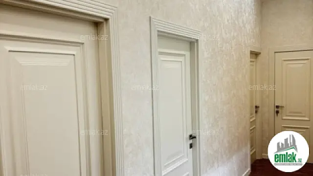 Satılır 3 otaqlı yeni tikili 100 m²