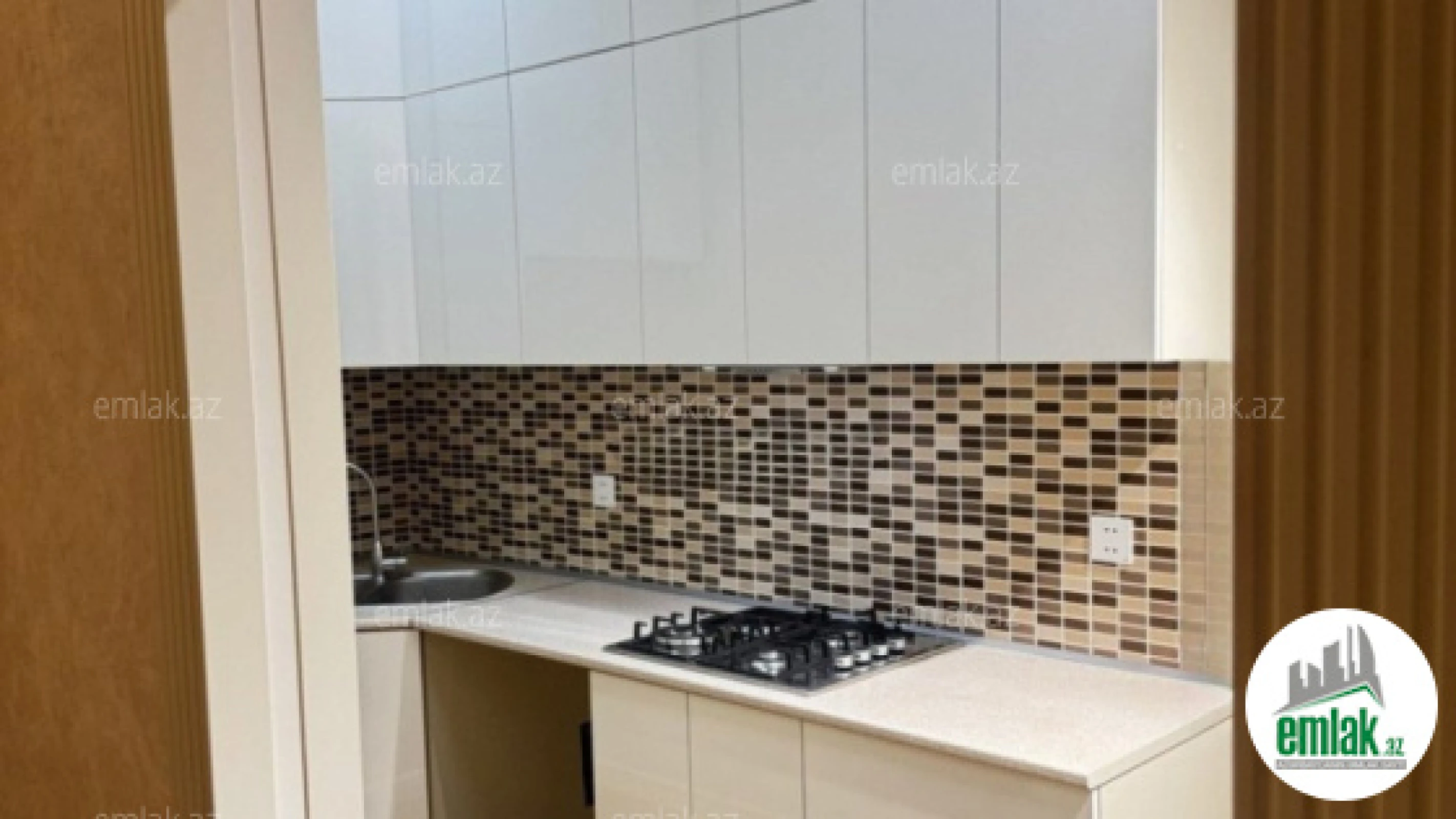 Satılır 3 otaqlı yeni tikili 100 m²