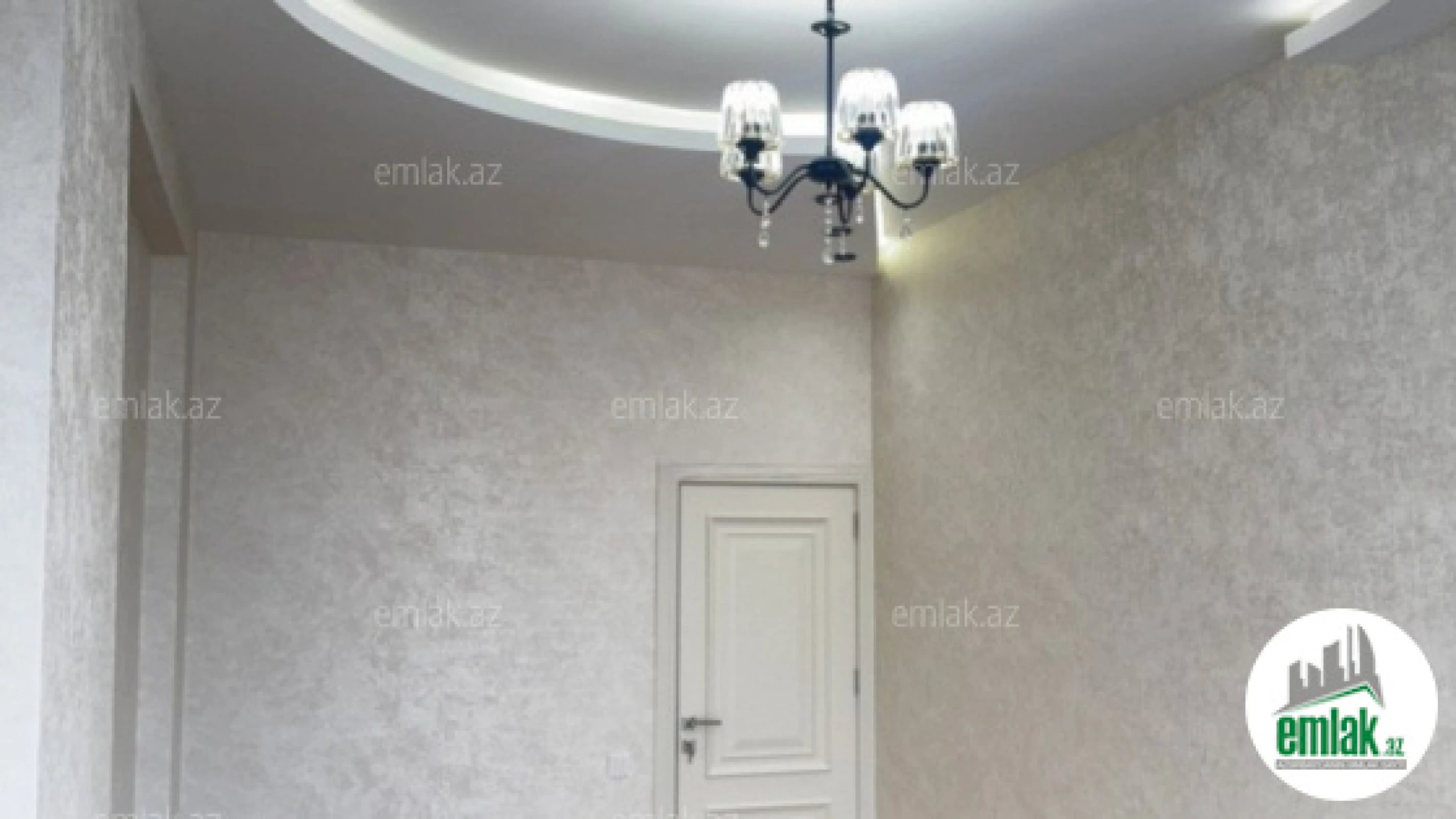 Satılır 3 otaqlı yeni tikili 100 m²