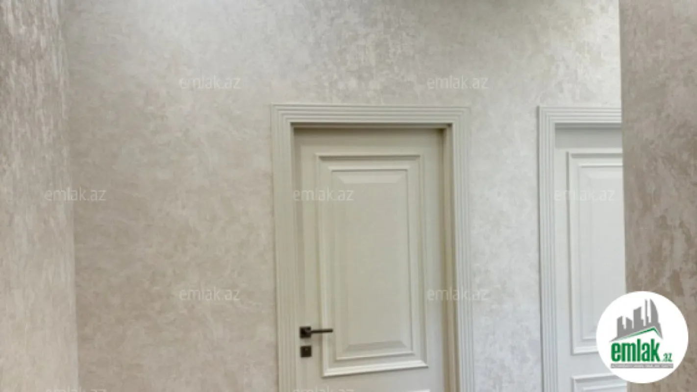 Satılır 3 otaqlı yeni tikili 100 m²