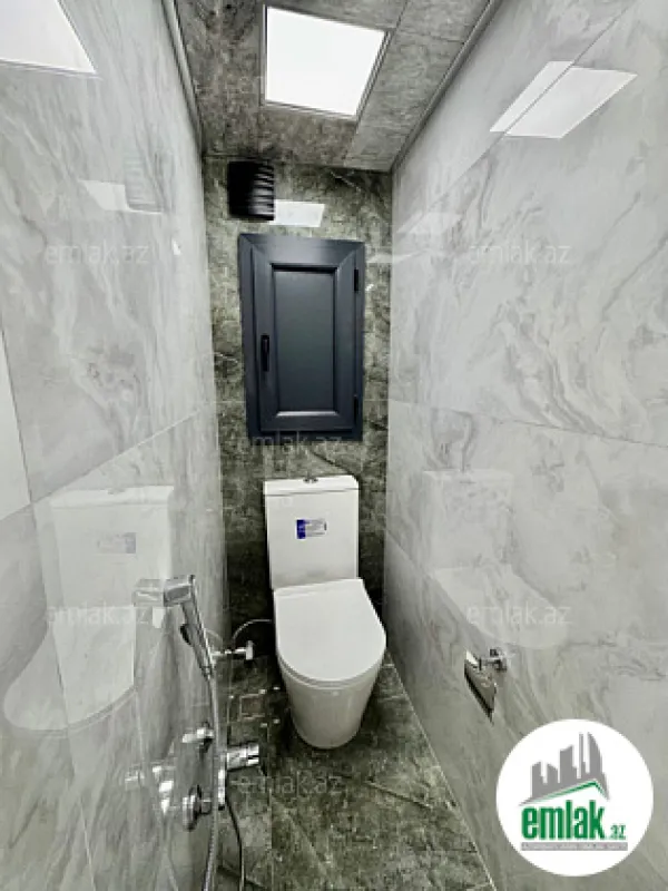 Satılır 3 otaqlı köhnə tikili 90 m²