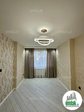 Satılır 3 otaqlı köhnə tikili 90 m²