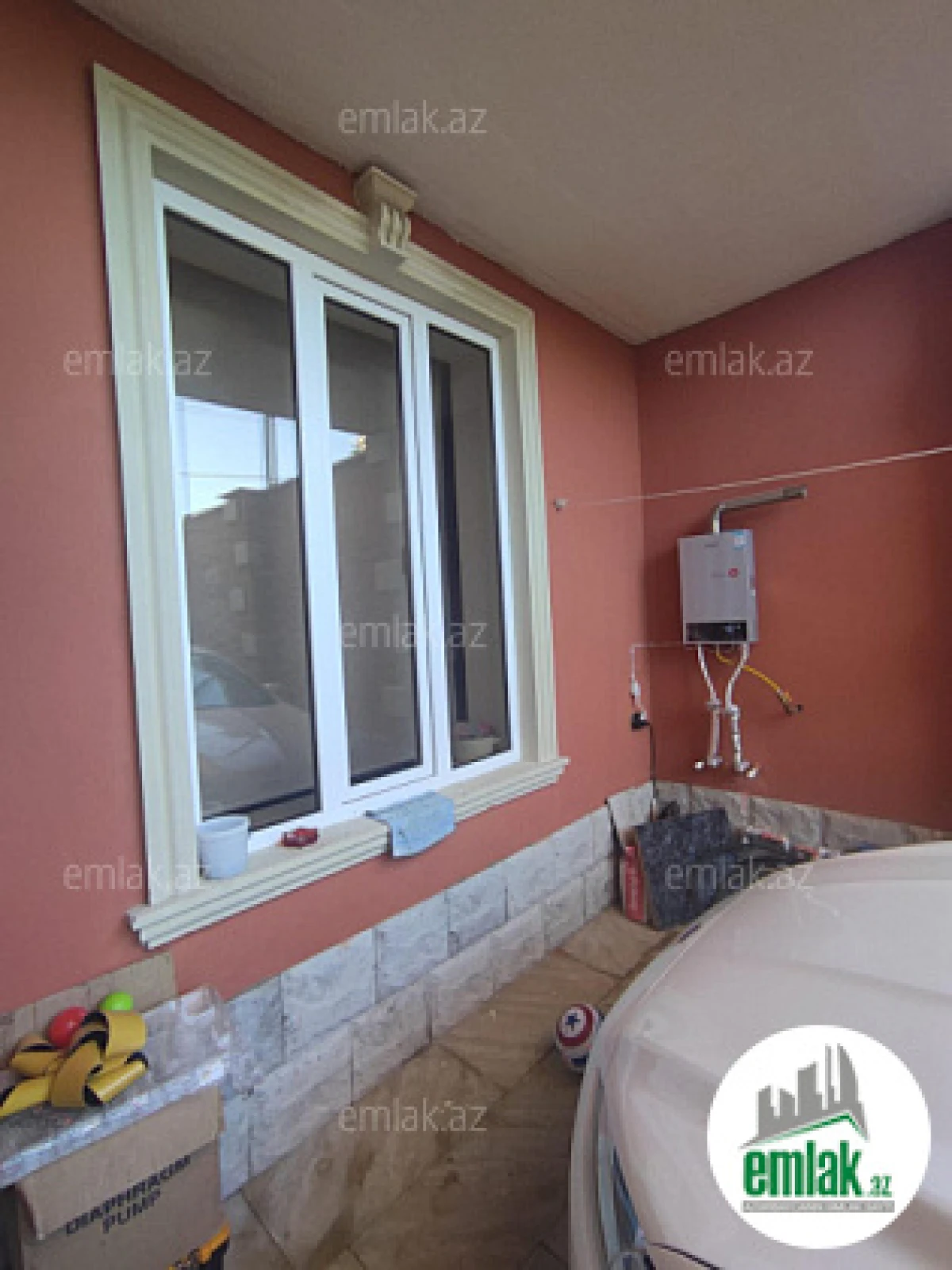 Satılır 5 otaqlı həyət evi 190 m²