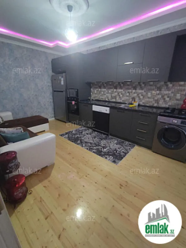 Satılır 5 otaqlı həyət evi 190 m²