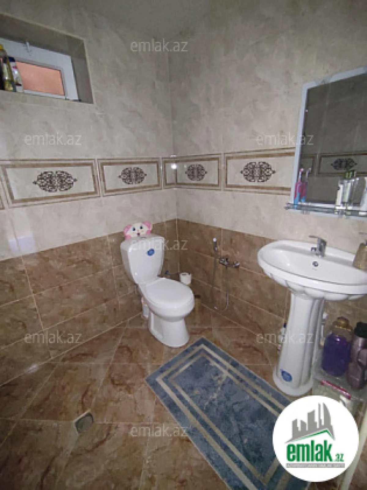 Satılır 5 otaqlı həyət evi 190 m²