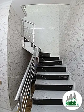 Satılır 4 otaqlı həyət evi 100 m²