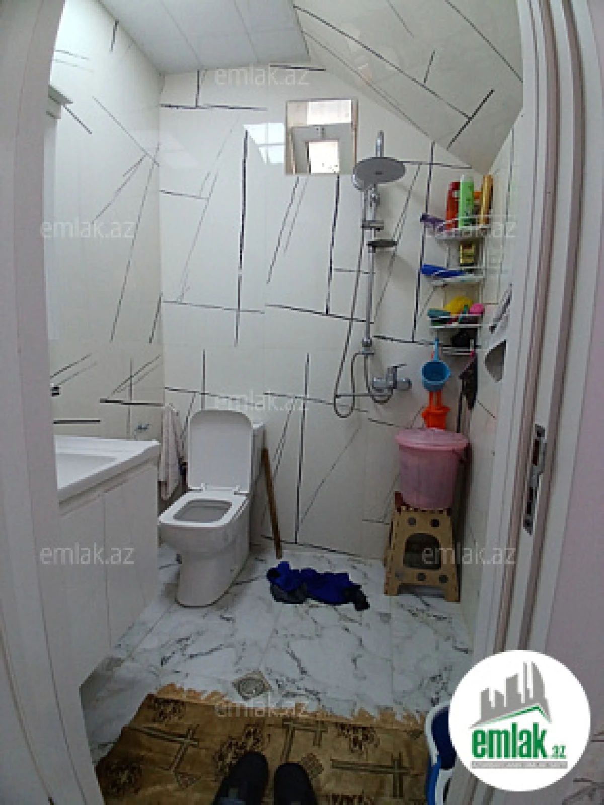 Satılır 4 otaqlı həyət evi 100 m²