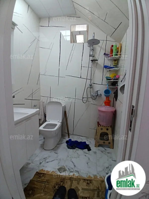 Satılır 4 otaqlı həyət evi 100 m²