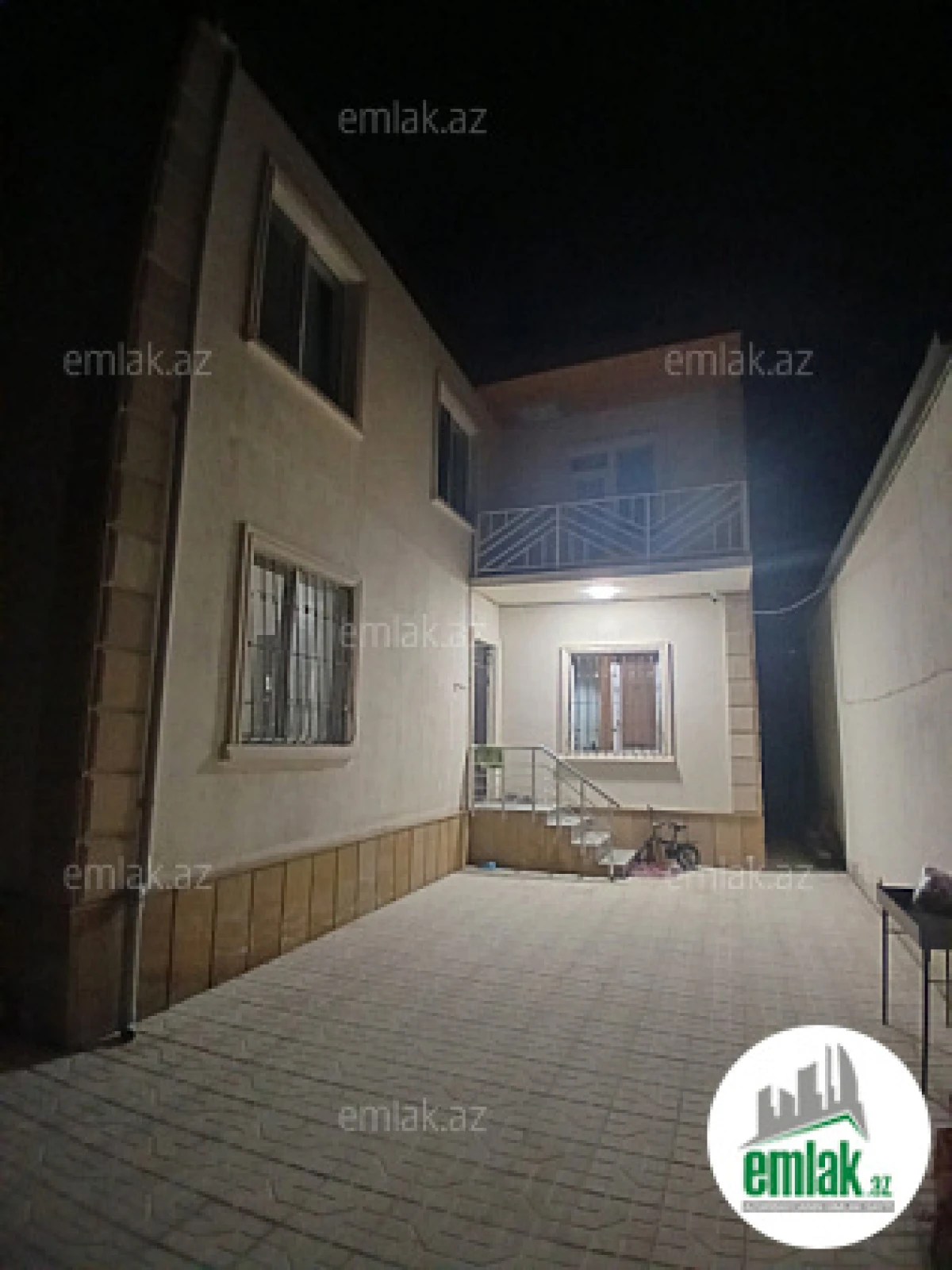 Satılır 4 otaqlı həyət evi 100 m²