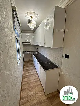 Satılır 3 otaqlı köhnə tikili 70 m²
