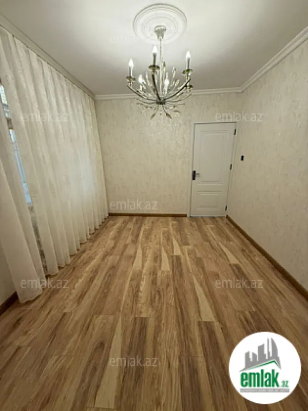Satılır 3 otaqlı köhnə tikili 70 m²