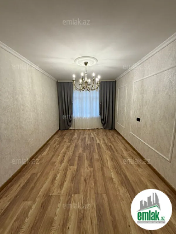 Satılır 3 otaqlı köhnə tikili 70 m²