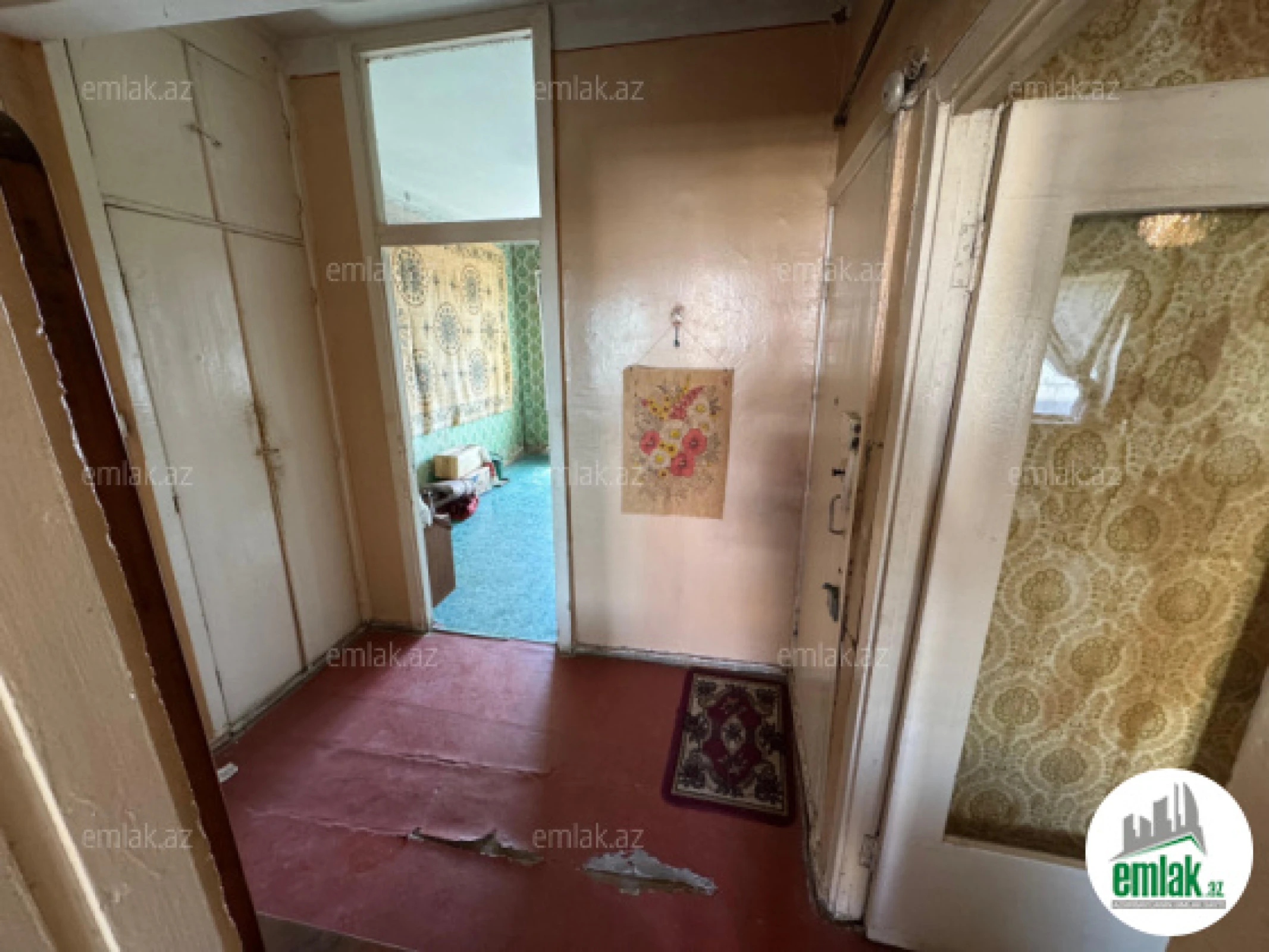 Satılır 2 otaqlı köhnə tikili 70 m²
