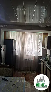 Satılır 3 otaqlı köhnə tikili 89 m²