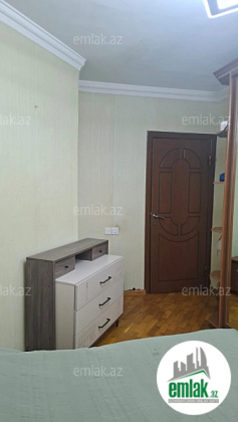 Satılır 3 otaqlı köhnə tikili 89 m²