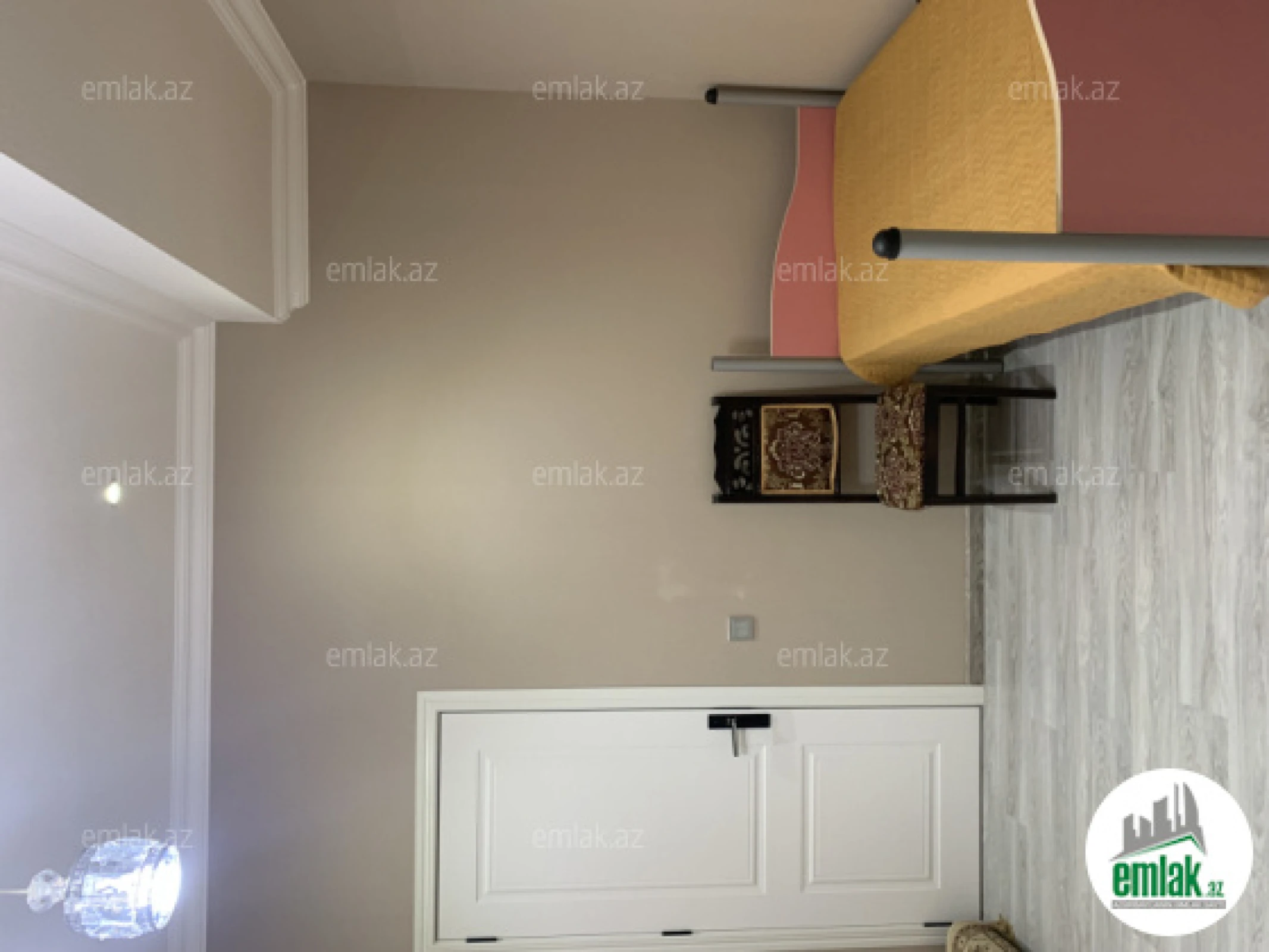 Satılır 4 otaqlı yeni tikili 132 m²