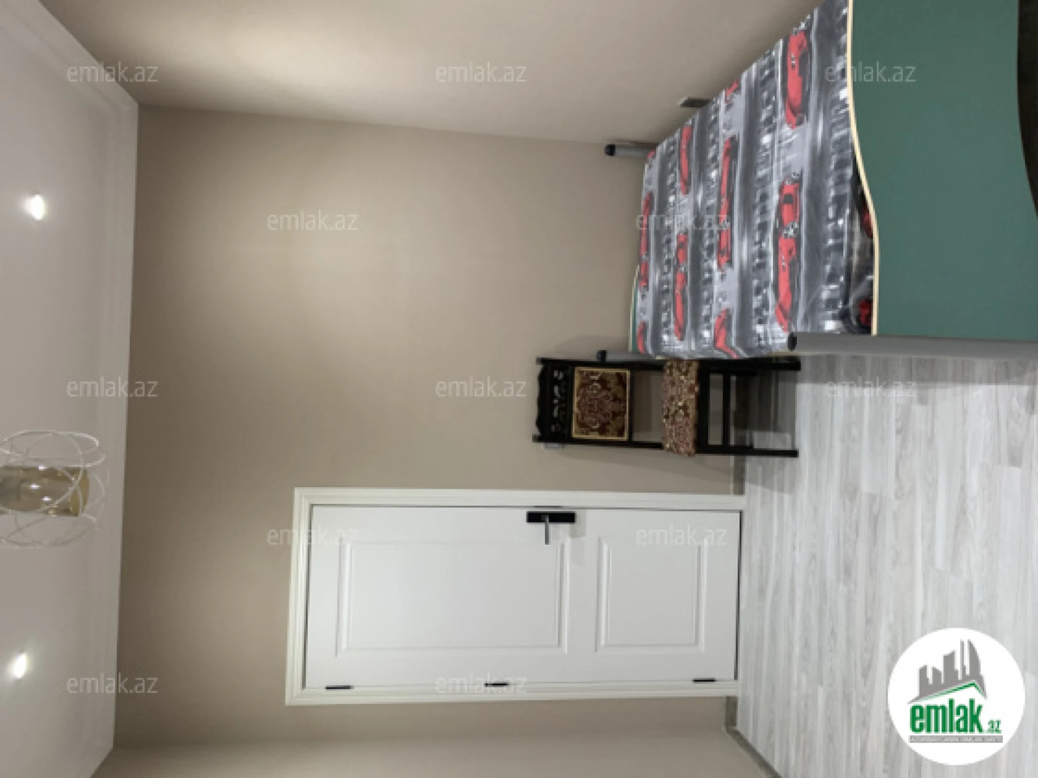 Satılır 4 otaqlı yeni tikili 132 m²