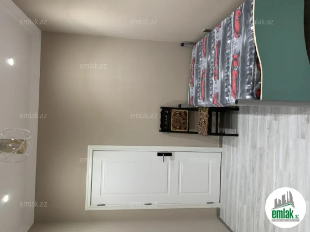Satılır 4 otaqlı yeni tikili 132 m²