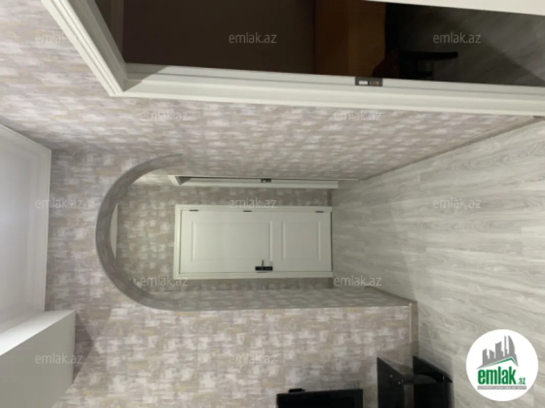 Satılır 4 otaqlı yeni tikili 132 m²