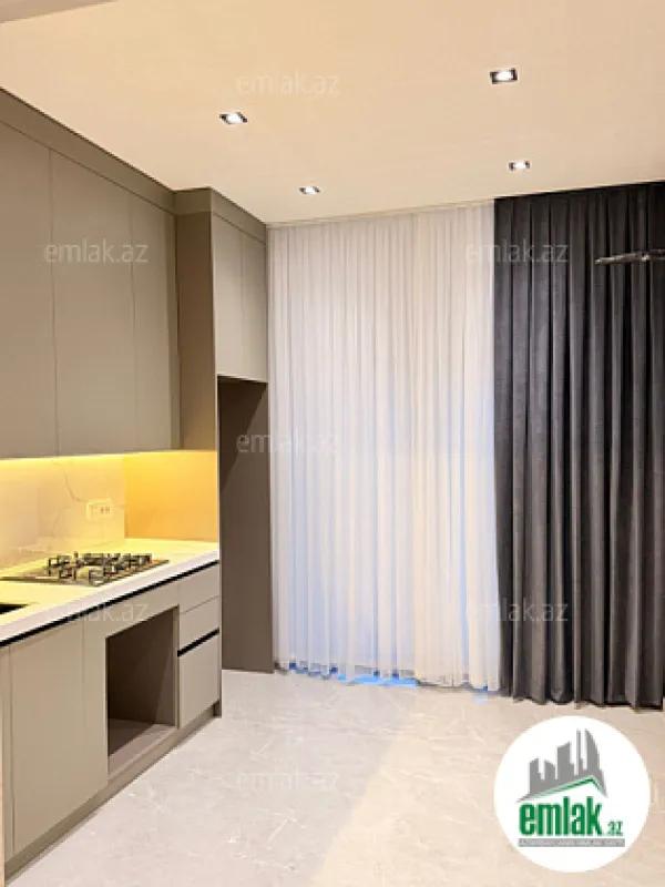 Satılır 2 otaqlı yeni tikili 76 m²