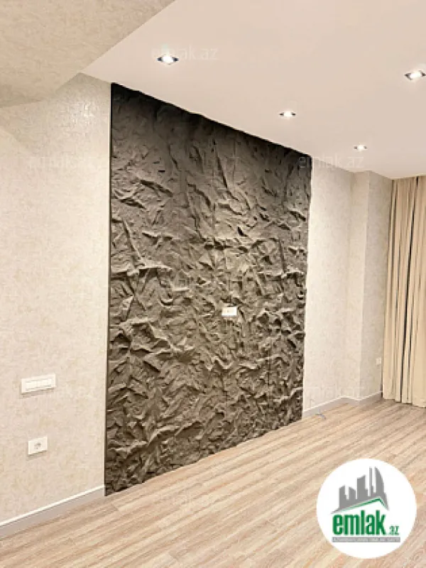Satılır 2 otaqlı yeni tikili 76 m²