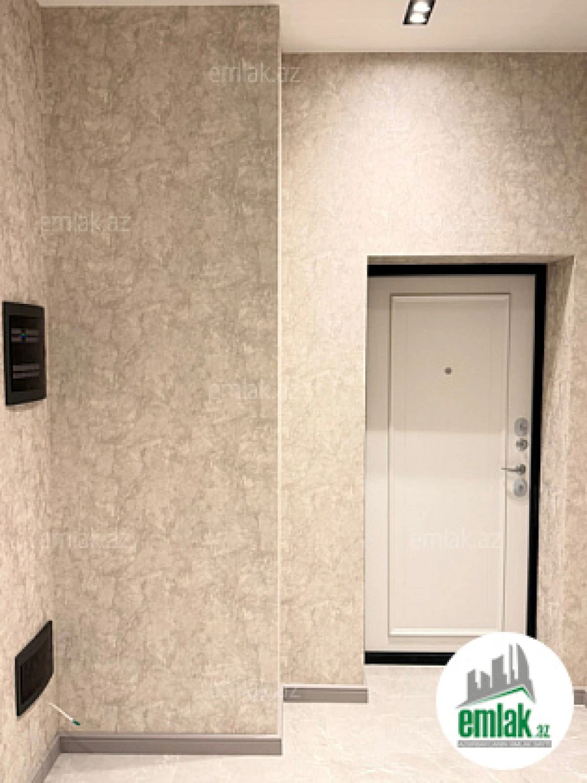 Satılır 2 otaqlı yeni tikili 76 m²