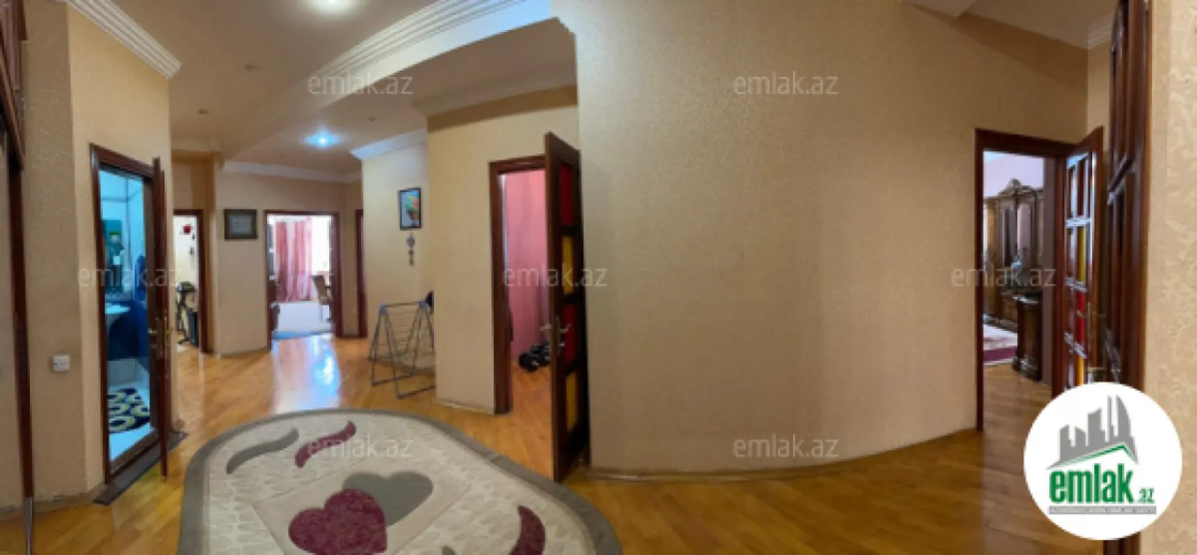 Satılır 4 otaqlı yeni tikili 160 m²