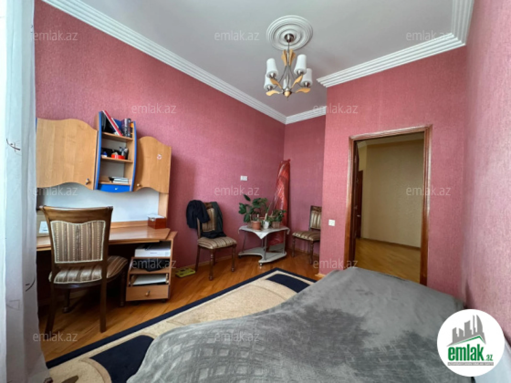 Satılır 4 otaqlı yeni tikili 160 m²