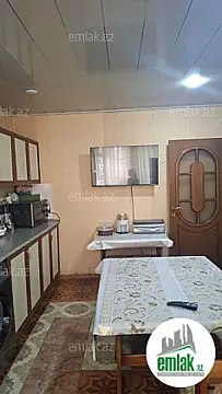 Satılır 3 otaqlı köhnə tikili 90 m²