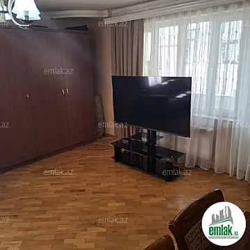 Satılır 3 otaqlı köhnə tikili 90 m²