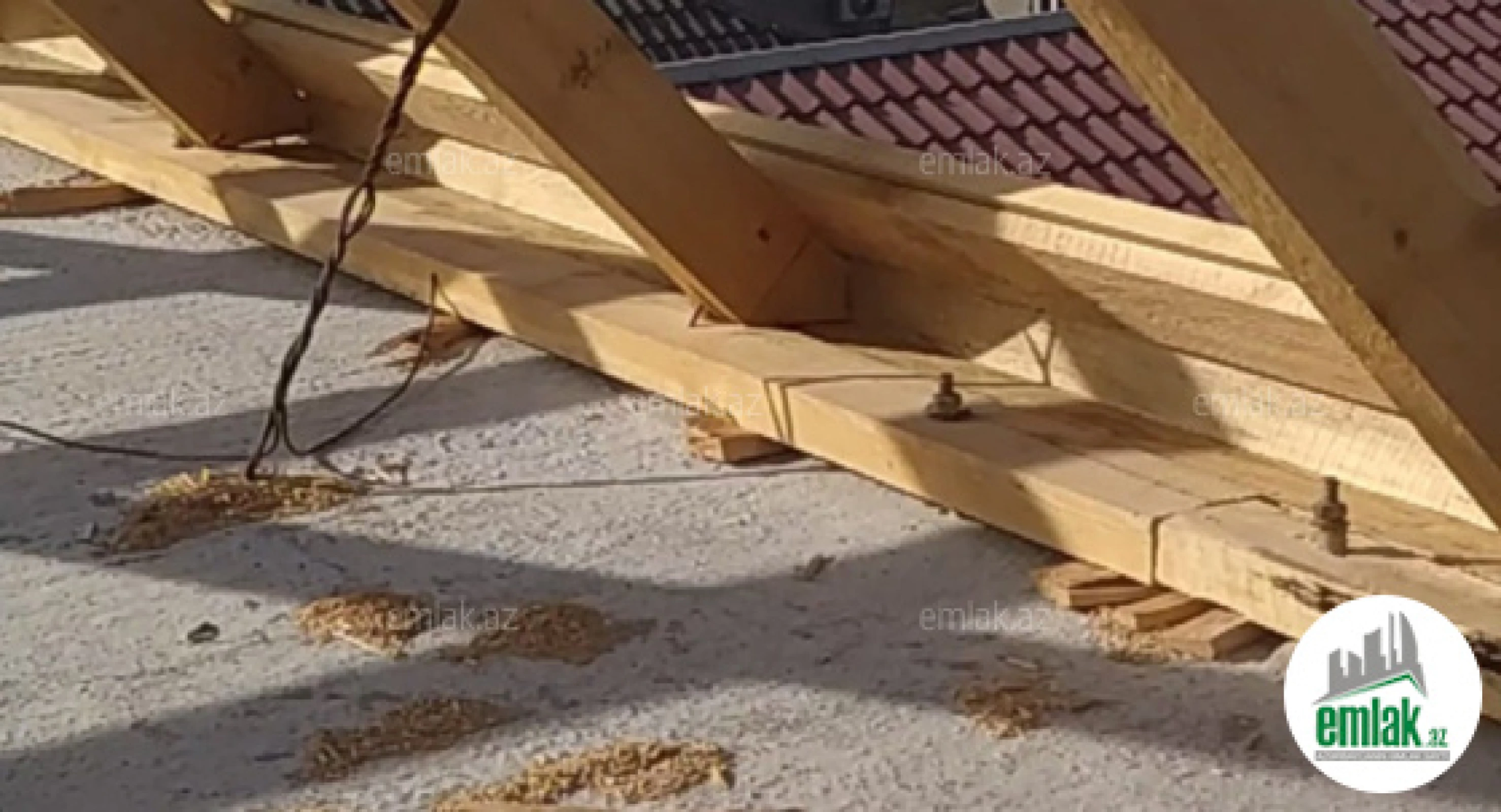 Satılır 4 otaqlı həyət evi 145 m²