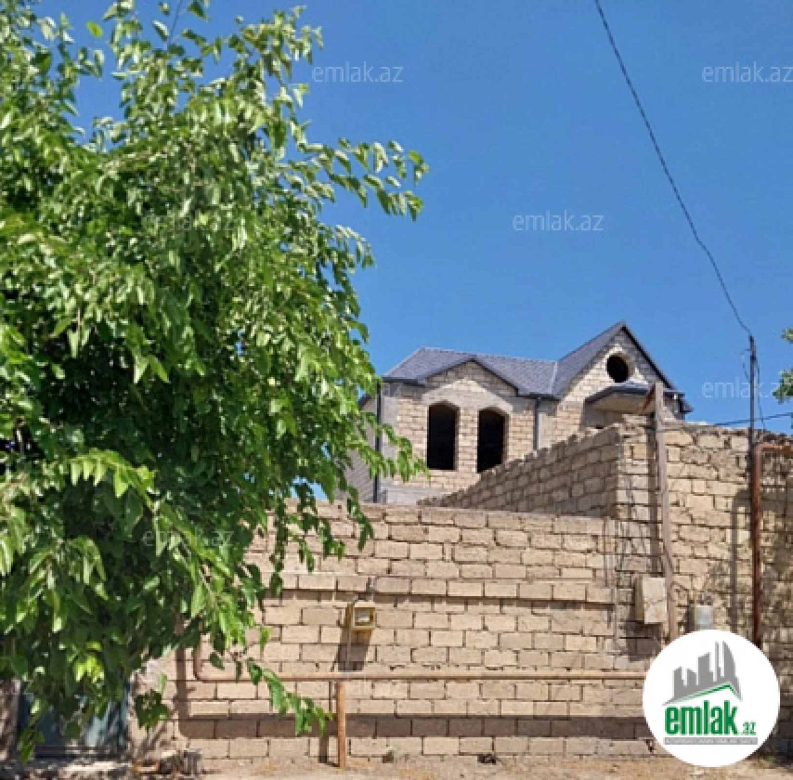 Satılır 4 otaqlı həyət evi 145 m²