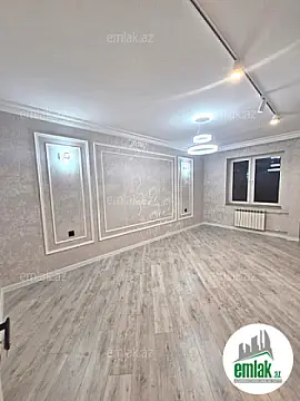 Satılır 4 otaqlı köhnə tikili 85 m²