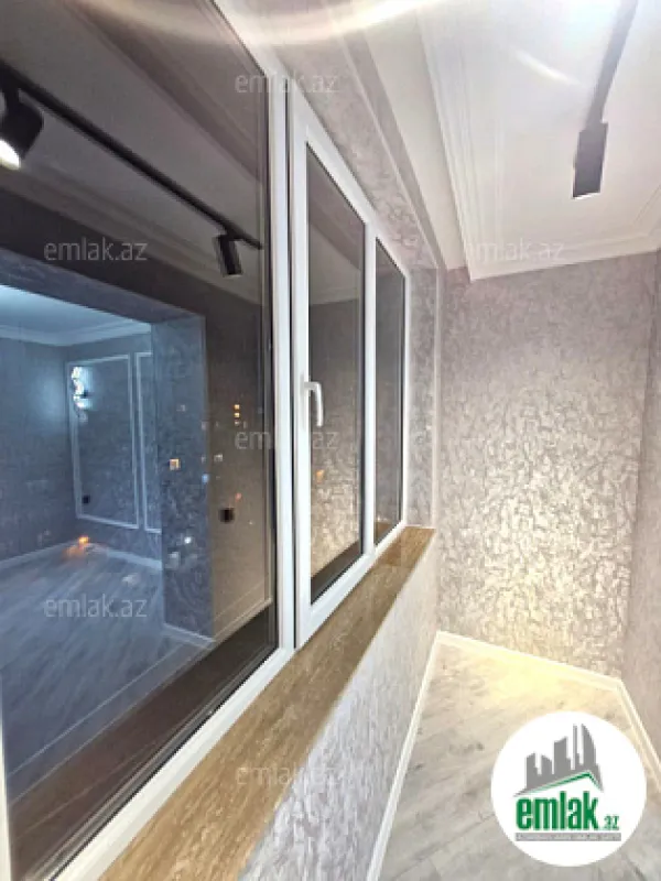 Satılır 4 otaqlı köhnə tikili 85 m²