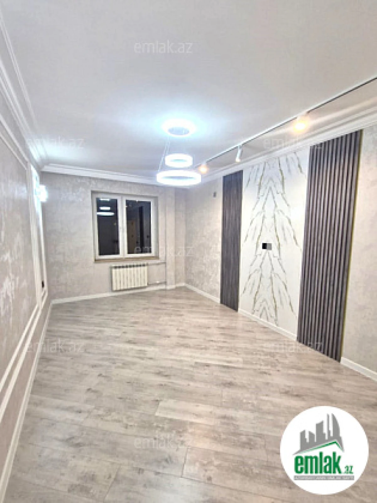 Satılır 4 otaqlı köhnə tikili 85 m²