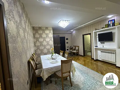 Satılır 3 otaqlı yeni tikili 127 m²