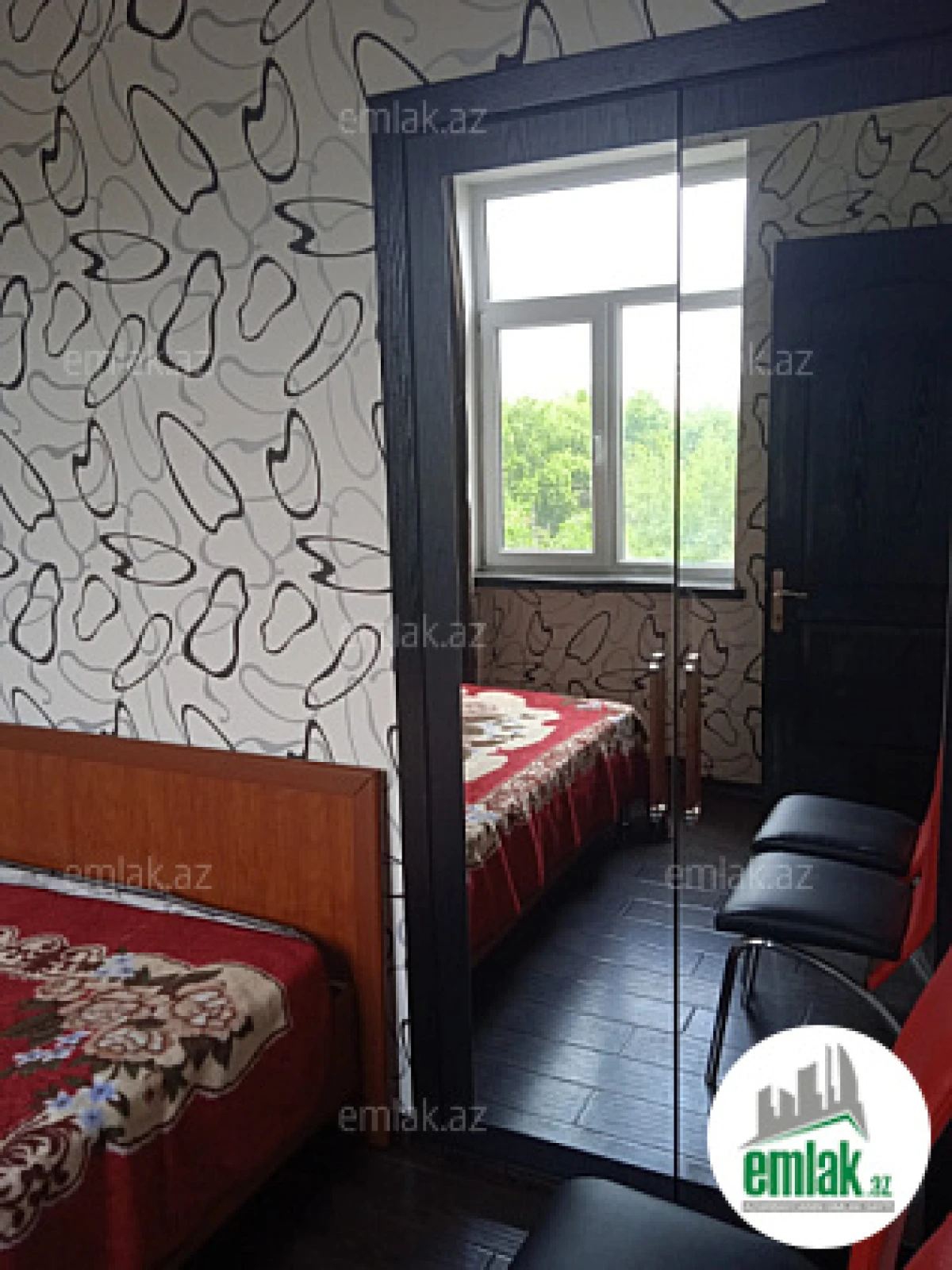 Satılır 2 otaqlı köhnə tikili 40 m²