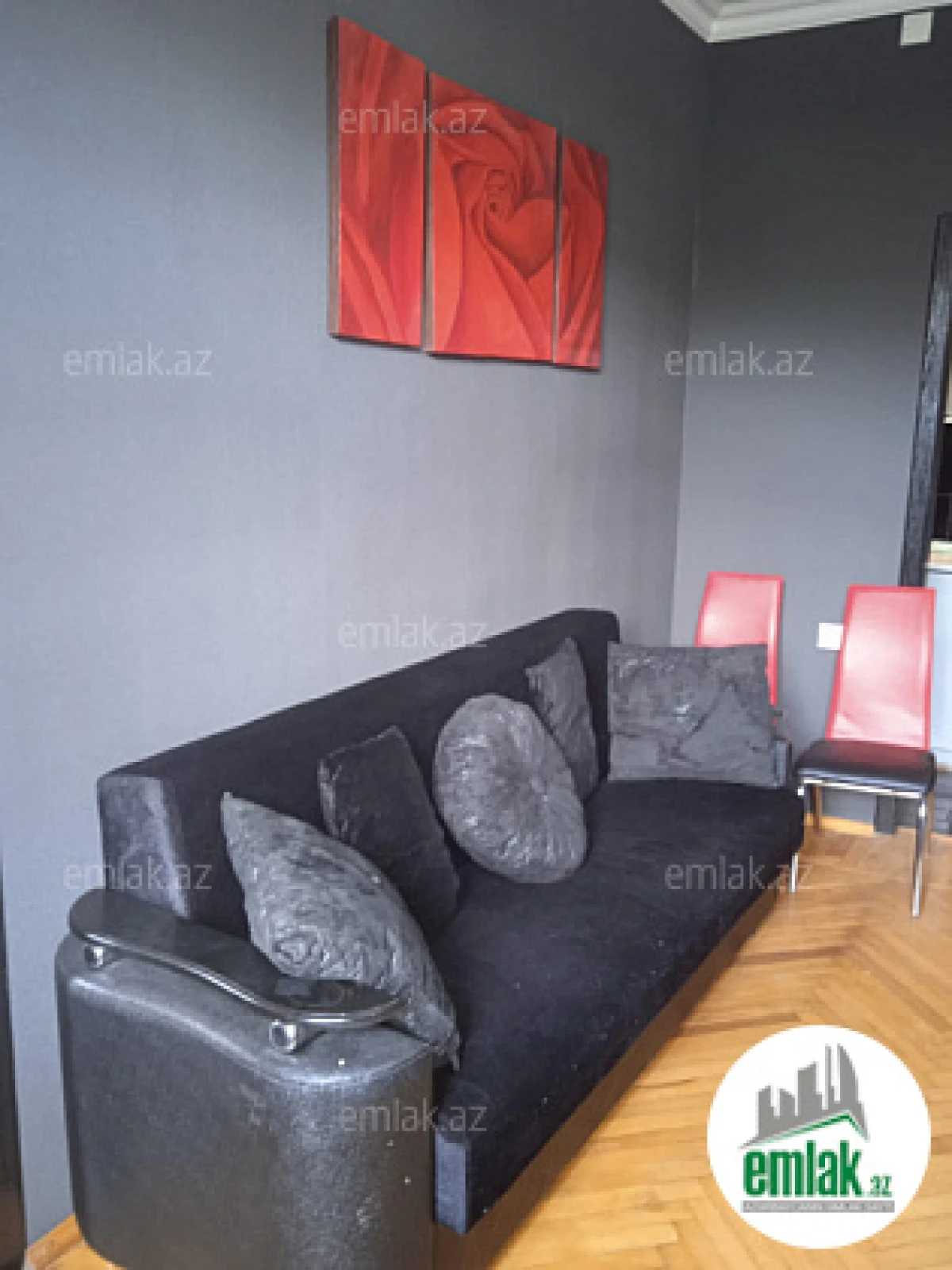 Satılır 2 otaqlı köhnə tikili 40 m²