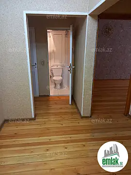 Satılır 2 otaqlı köhnə tikili 65 m²