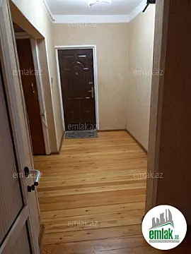 Satılır 2 otaqlı köhnə tikili 65 m²