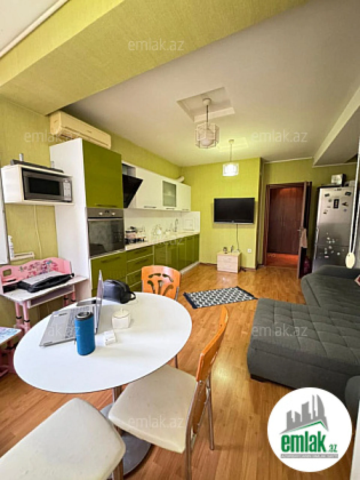 Satılır 2 otaqlı yeni tikili 60 m²